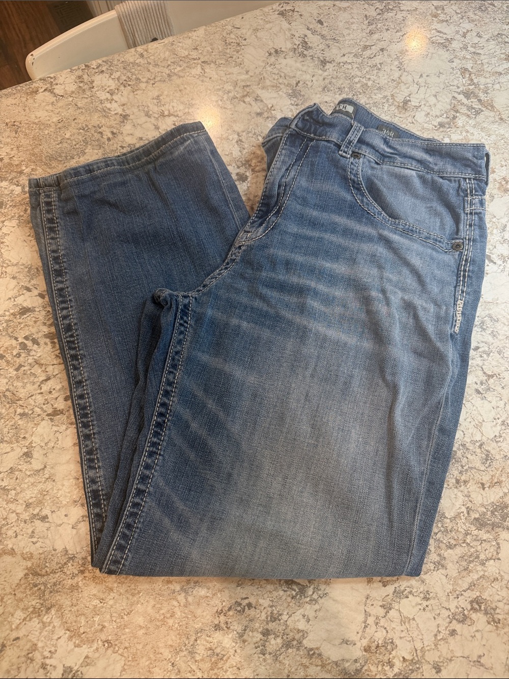 BKE straight leg jean jeans men 36R medium wash denim